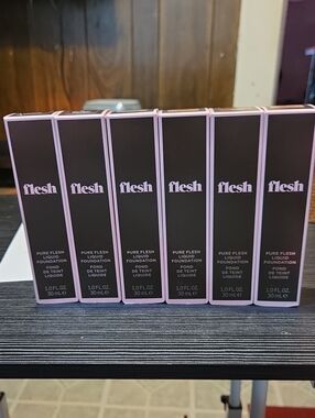 Flesh Pure Flesh Liquid Foundation — Pink-Trim Packaging